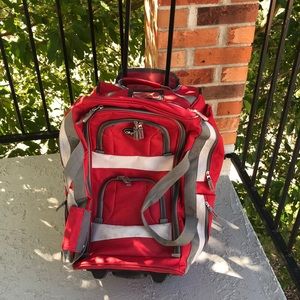 Olympia Travel duffle with wheels